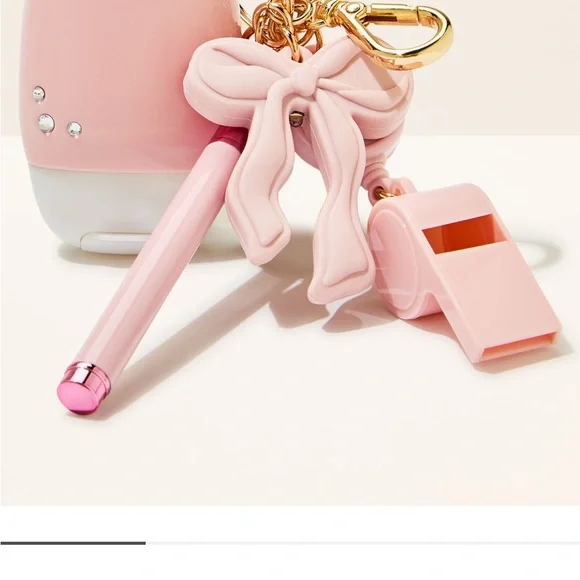 Bath & Body Works   PocketPac Key Ring Holder W / 2 Bags 
🆕 - Picture 4 of 14